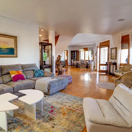 Villa El Faro By Hello Homes Sitges * Vilanova i la Geltrú